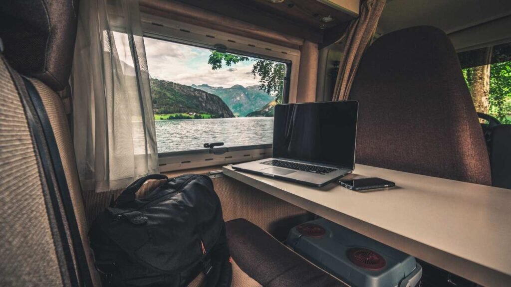 Introduction To The Digital Nomad Lifestyle